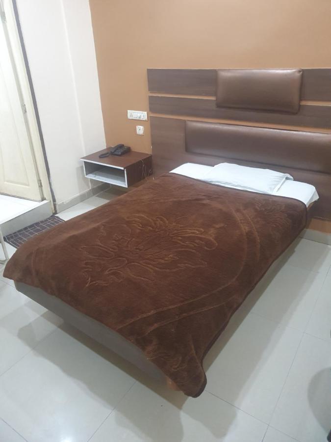 Hotel Anmol Ambikāpur Eksteriør bilde