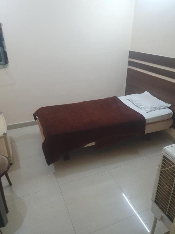 Hotel Anmol Ambikāpur Eksteriør bilde