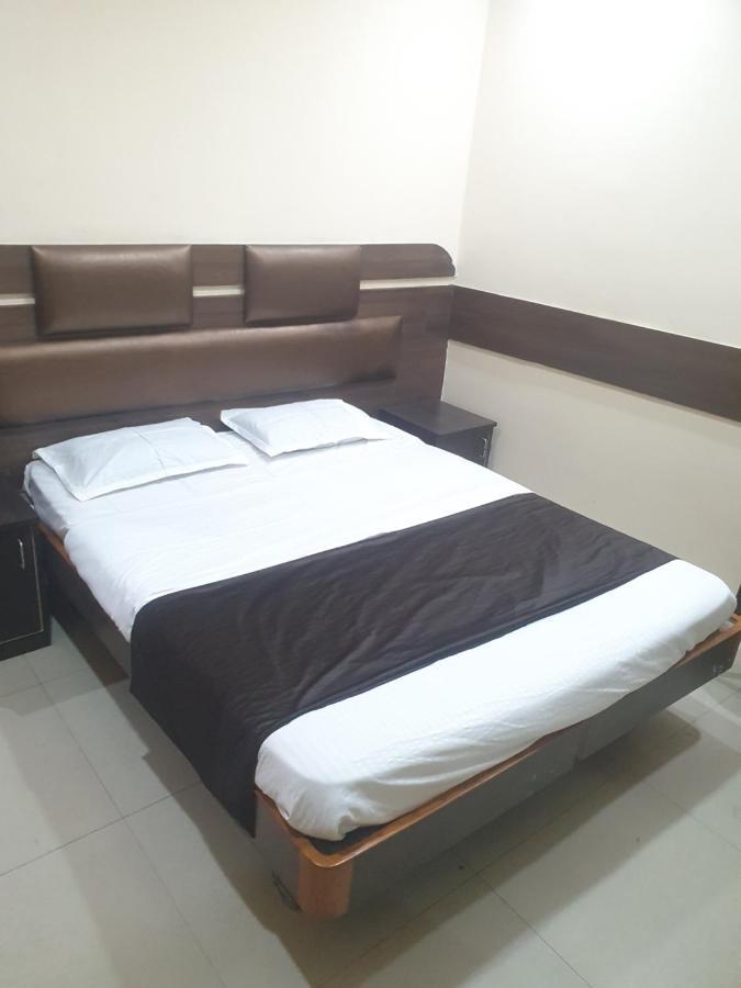 Hotel Anmol Ambikāpur Eksteriør bilde